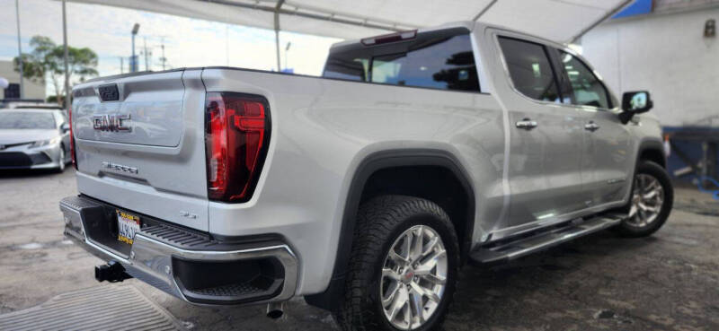 2021 GMC Sierra 1500 SLT