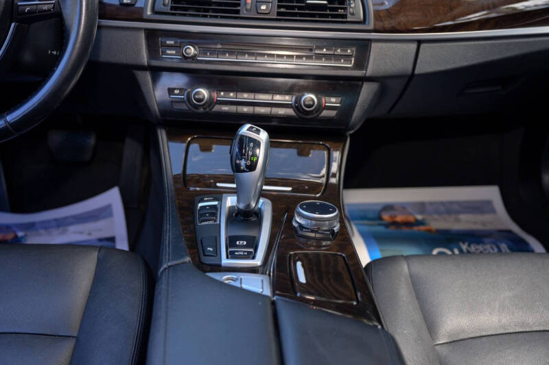 2015 BMW 5 Series 535i