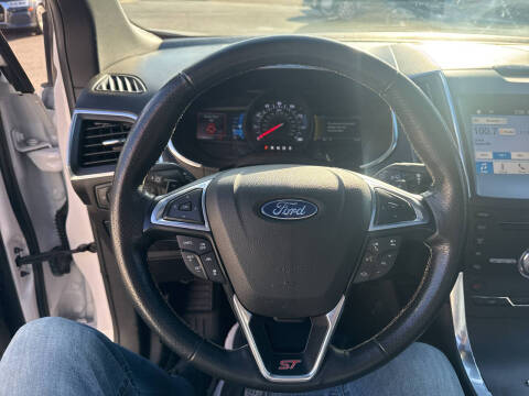 2019 Ford Edge ST