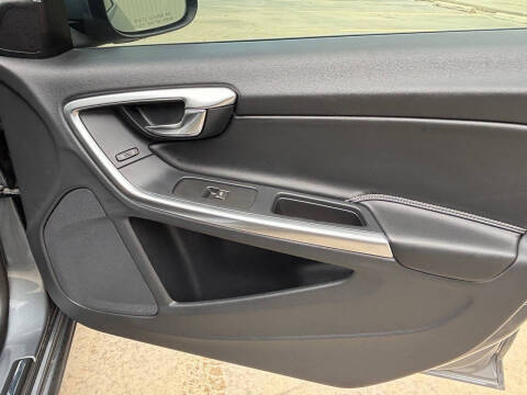 2017 Volvo S60 T5 Dynamic