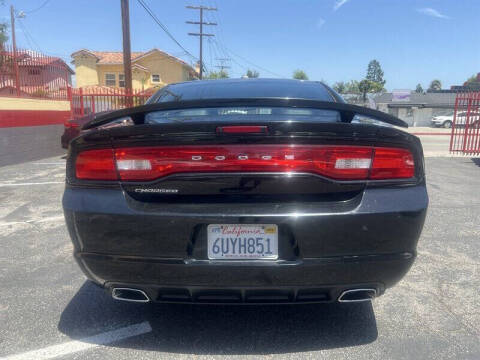2012 Dodge Charger SXT Plus