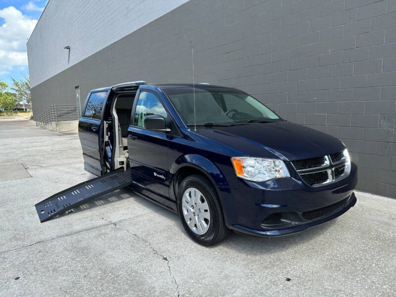 2015 Dodge Grand Caravan American Value Package