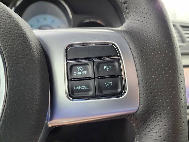 2014 Dodge Challenger SRT8