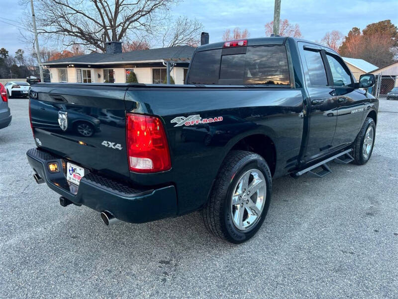 2011 RAM 1500 Sport