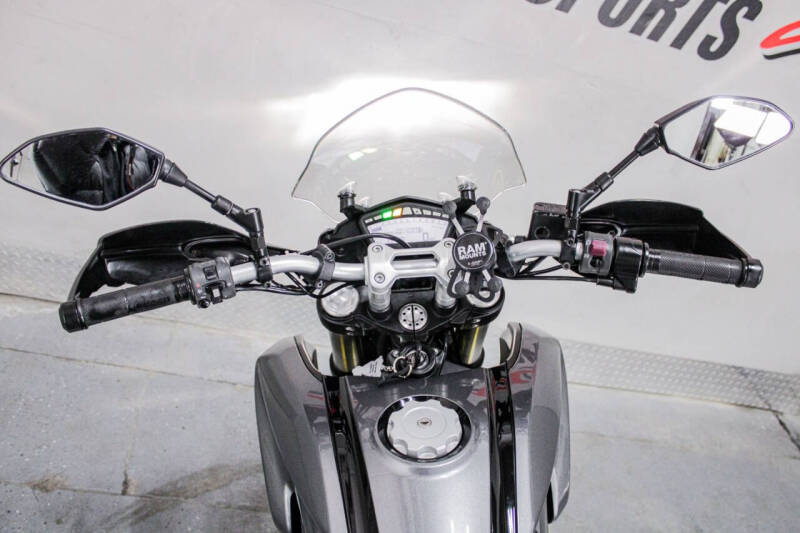 2014 Ducati Hyperstrada