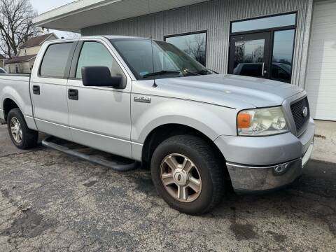 2005 Ford F-150 for sale at The Car Cove, LLC in Muncie IN
