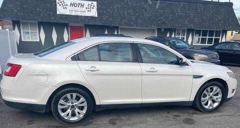 2011 Ford Taurus SEL