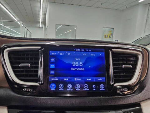 2017 Chrysler Pacifica Touring