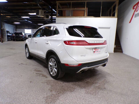 2016 Lincoln MKC Select