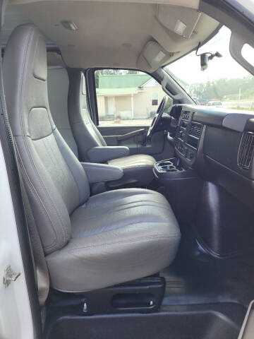 2016 Chevrolet Express 2500