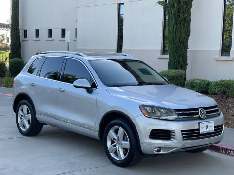 2011 Volkswagen Touareg for sale at Auto King in Roseville CA