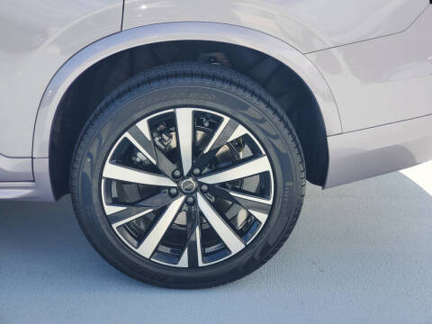 2026 Volvo XC90 B5 Core