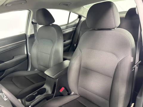 2020 Hyundai Elantra