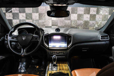 2017 Maserati Ghibli