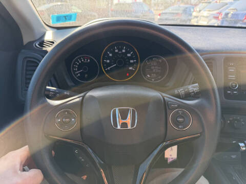 2016 Honda HR-V LX