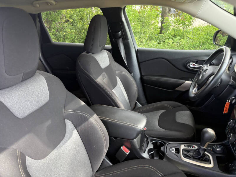2018 Jeep Cherokee