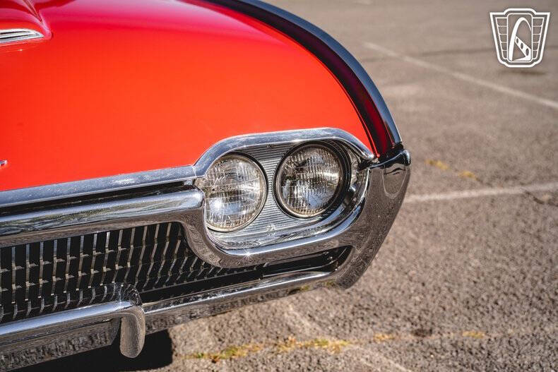 1963 Ford Thunderbird