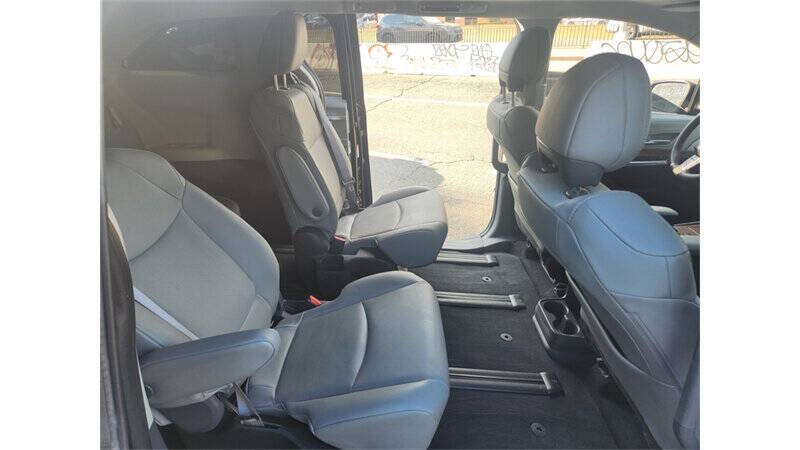 2022 Toyota Sienna for sale at YES AUTOS in Elmhurst, NY