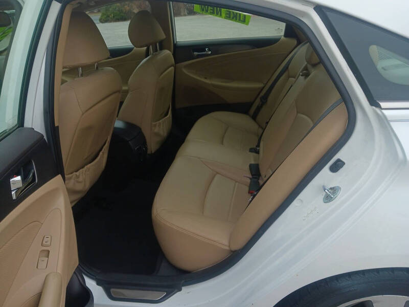 2011 Hyundai Sonata Hybrid