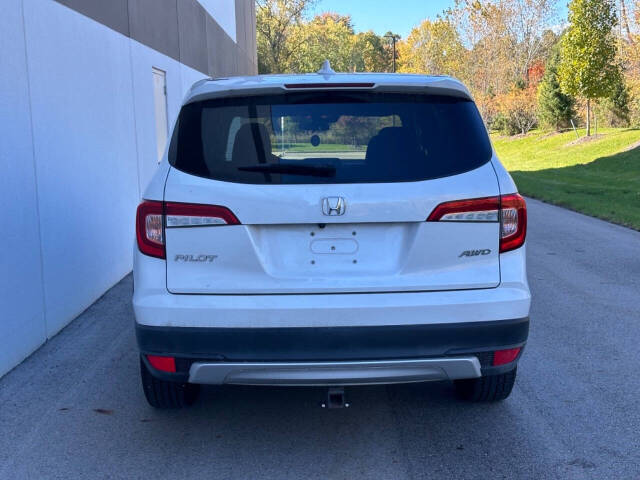 2020 Honda Pilot for sale at Phoenix Motor Co in Romulus, MI