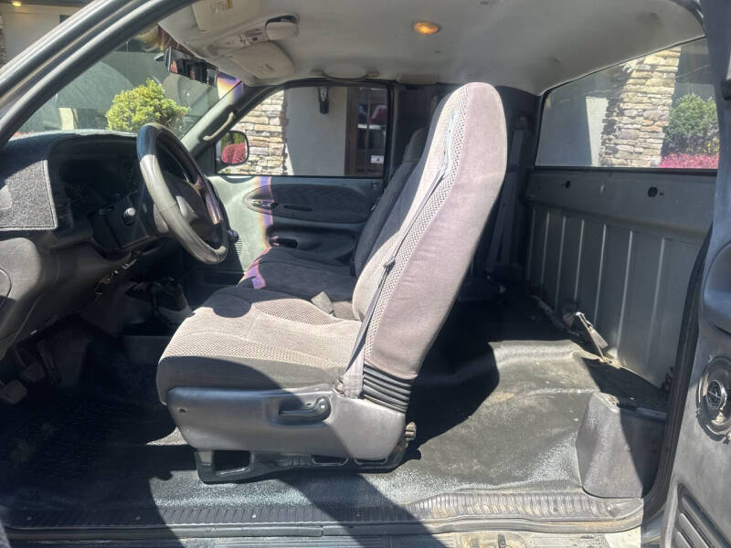 2000 Dodge Ram 3500 SLT