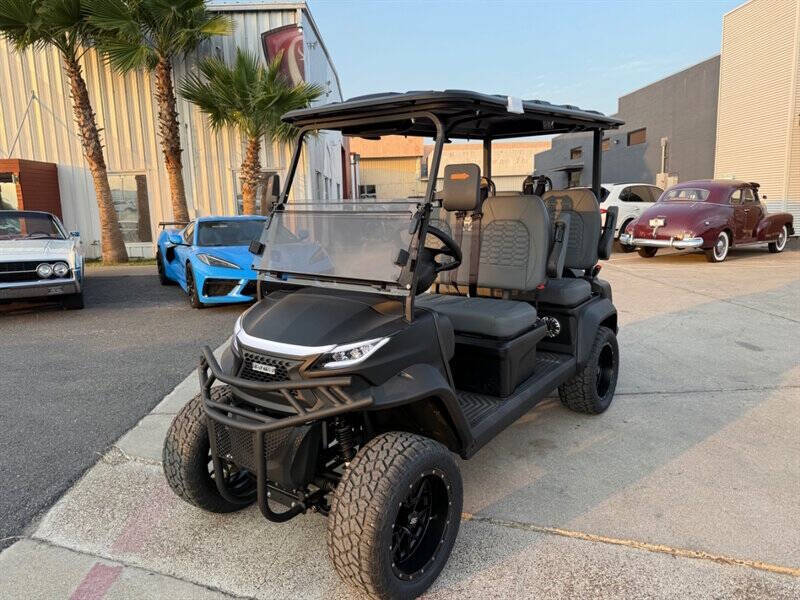 2026 VENOM EV STEALTH 4 SEATER LIFTED