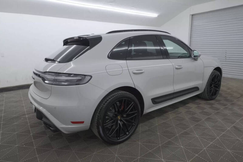2022 Porsche Macan GTS