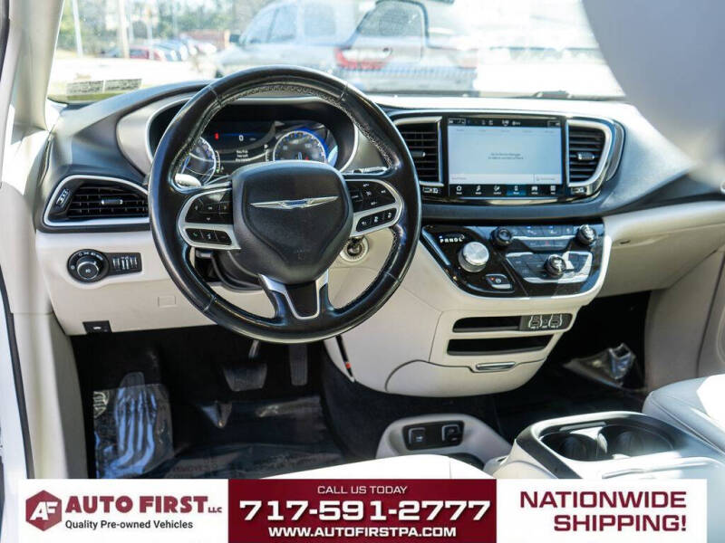2021 Chrysler Pacifica Touring L