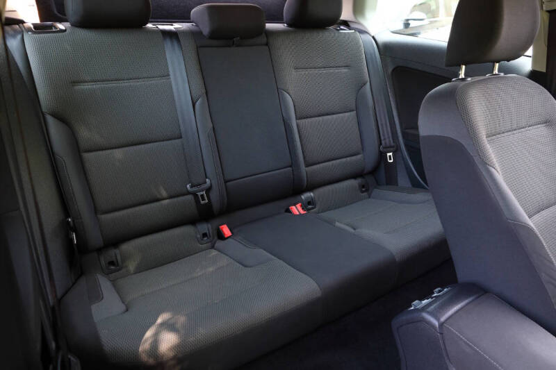 2015 Volkswagen Golf TSI S