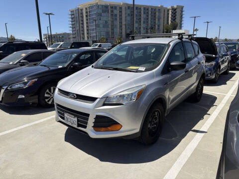 2016 Ford Escape S