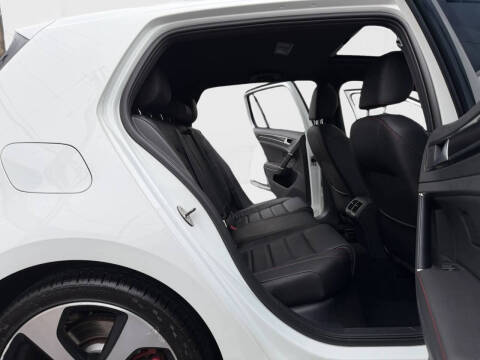 2016 Volkswagen Golf GTI