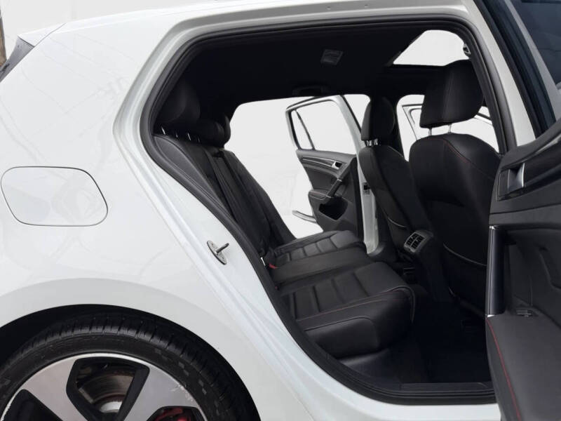 2016 Volkswagen Golf GTI