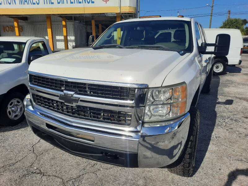 2008 Chevrolet Silverado 2500HD for sale at Autos by Tom in Largo FL