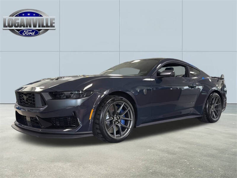 2025 Ford Mustang Dark Horse's photo