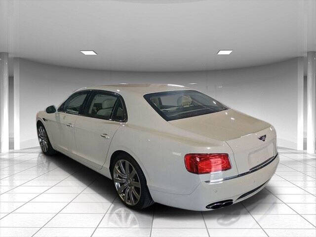 2018 Bentley Flying Spur 8