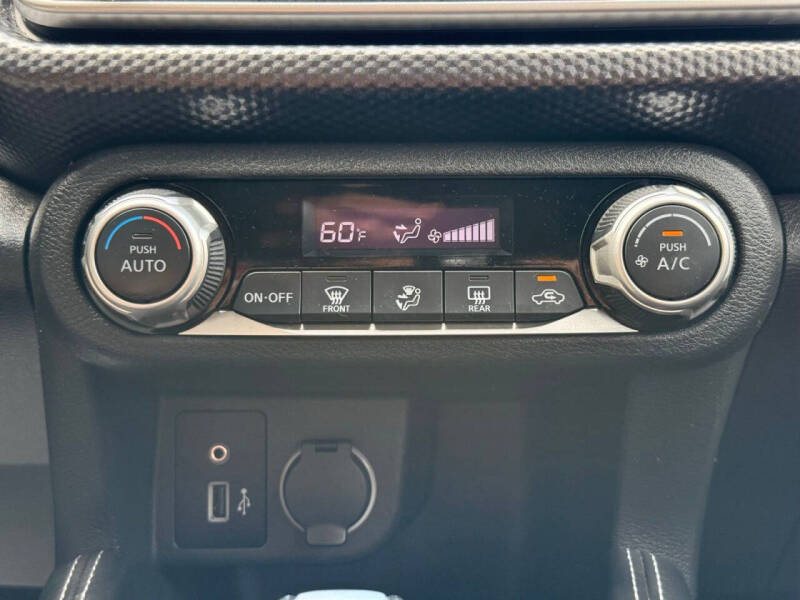 2019 Nissan Kicks SV