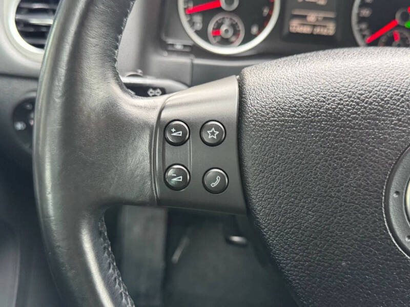2010 Volkswagen Tiguan Wolfsburg Edition 4Motion