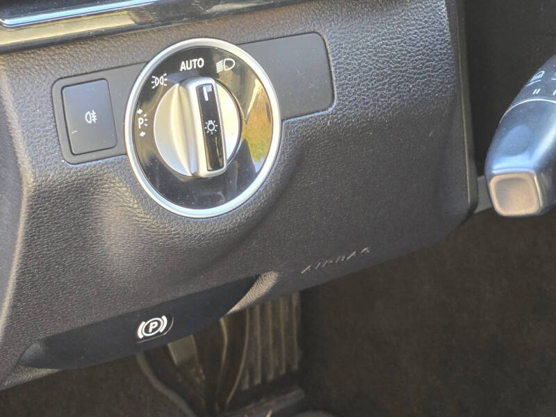 2012 Mercedes-Benz E-Class E 350 BlueTEC Luxury