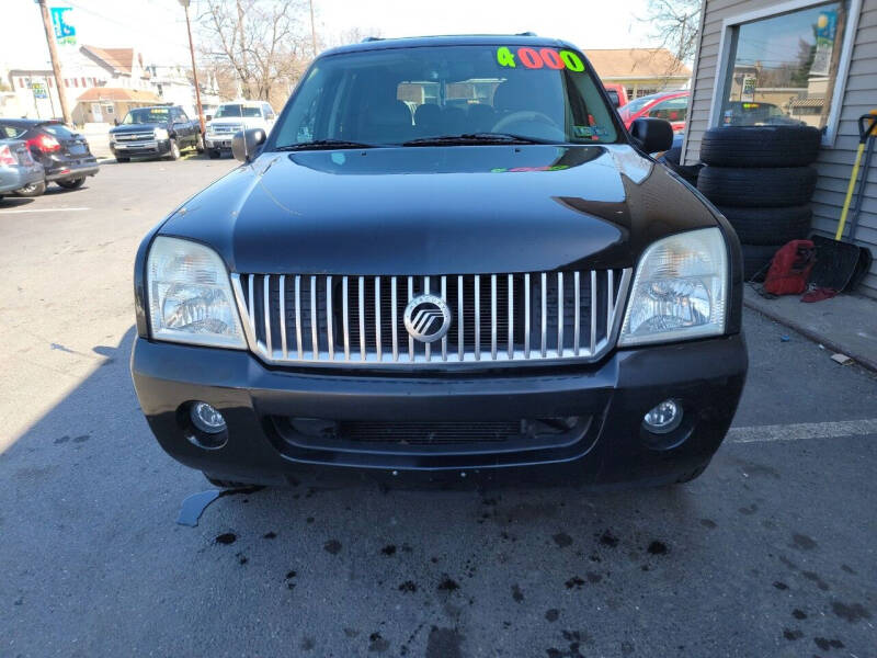 2003 Mercury Mountaineer for sale at Roy's Auto Sales in Harrisburg PA