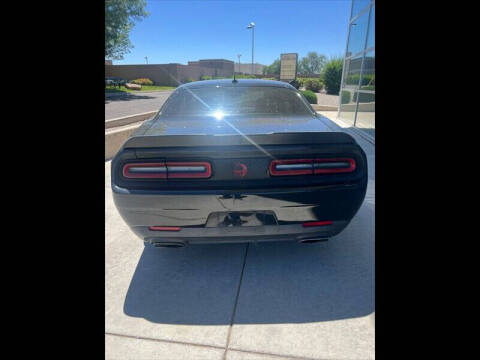 2016 Dodge Challenger R/T Scat Pack