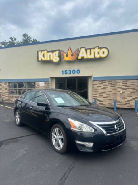 2014 Nissan Altima for sale at KING AUTO in Cleveland, OH