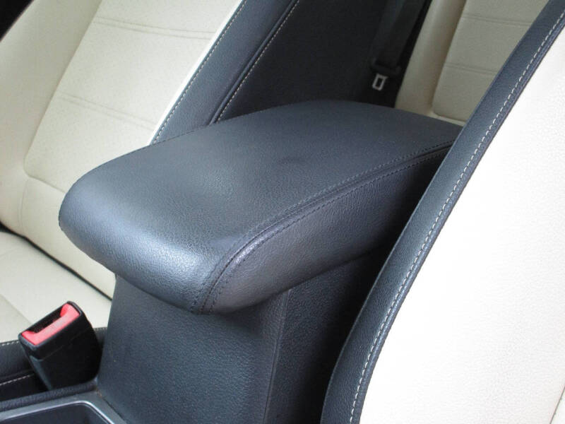 2015 Volkswagen Passat 2.0L TDI SE