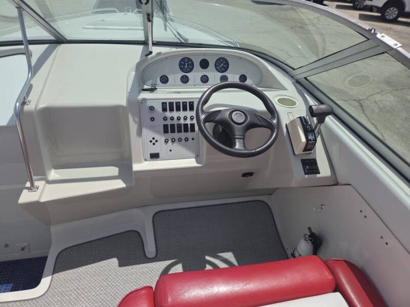 1992 Regal Ventura 8.3
