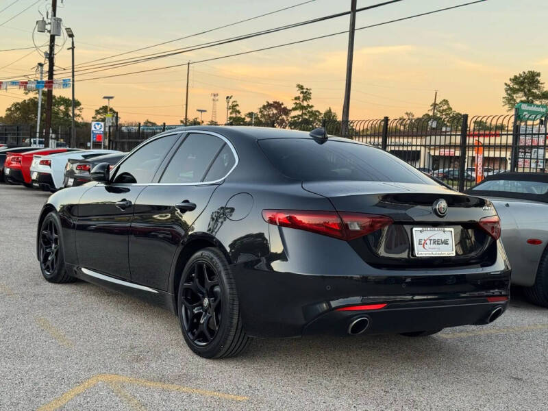 2018 Alfa Romeo Giulia Ti Lusso