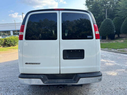 2018 Chevrolet Express LS 3500
