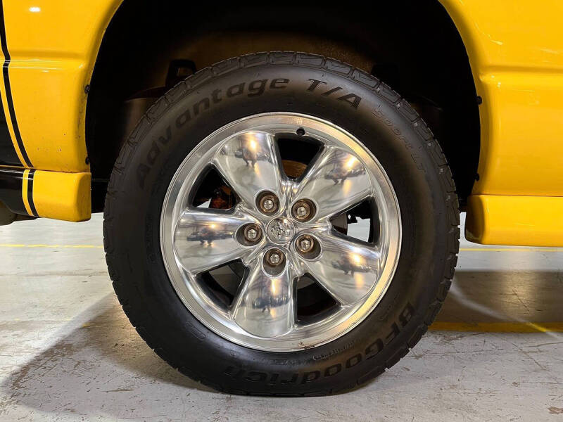 2004 Dodge Ram 1500 SLT