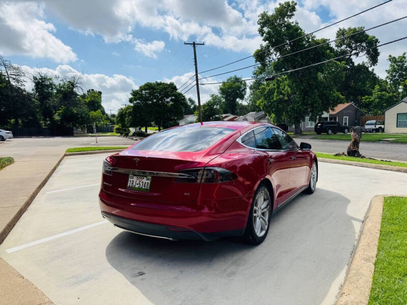 2014 Tesla Model S