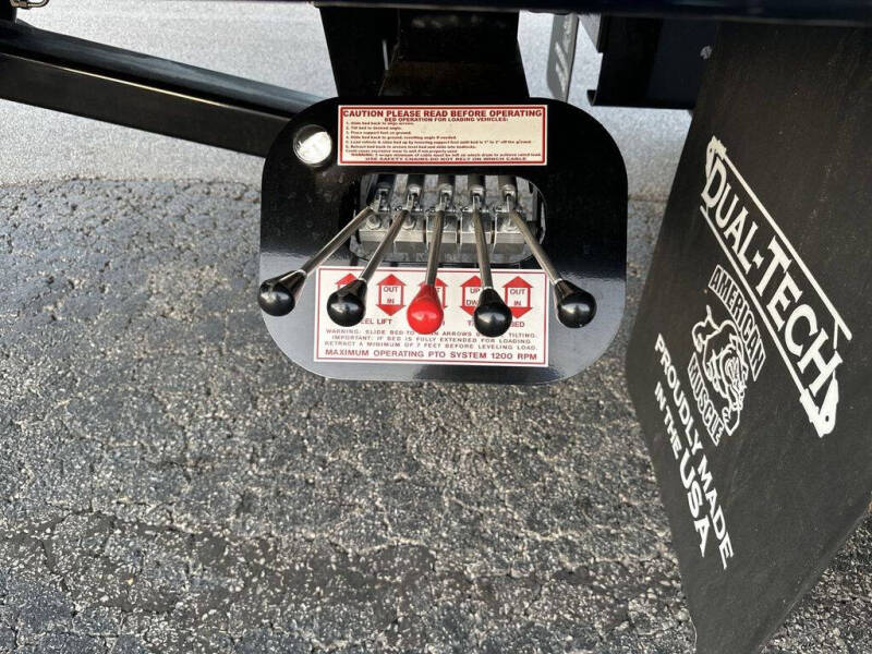 2023 International CV515