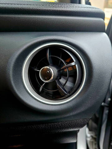 2019 Toyota Corolla XLE