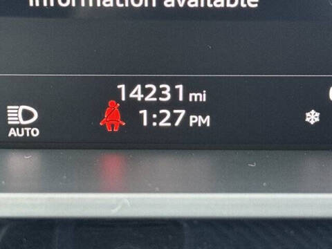 2022 Audi e-tron quattro Premium Plus